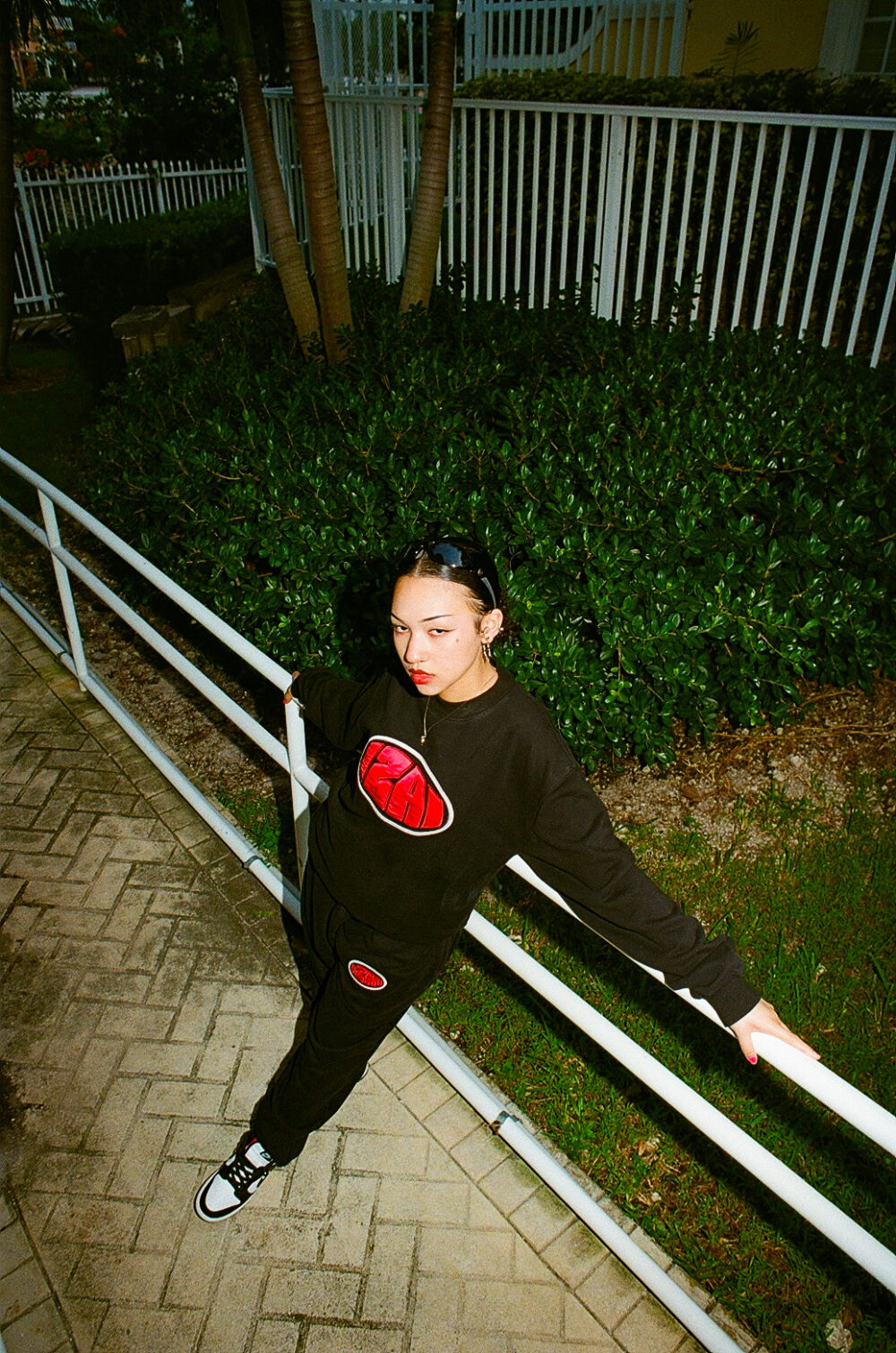 CRIMSON BLIMP SWEATPANT - Image 3